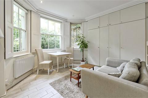 Studio for sale, Pembridge Square, London W2