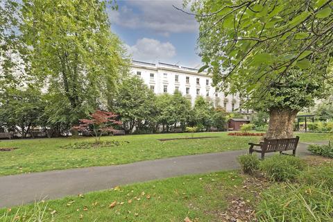 2 bedroom maisonette for sale, Porchester Square, London W2