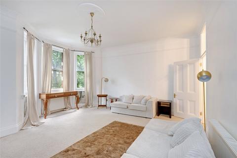 3 bedroom apartment to rent, Ashley Gardens, London SW1P