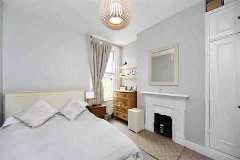 2 bedroom apartment for sale, London NW10