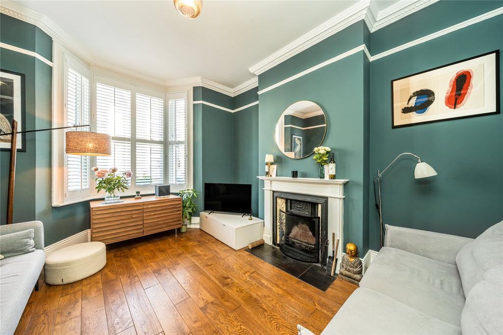 London NW6 2 bed apartment - £625,000