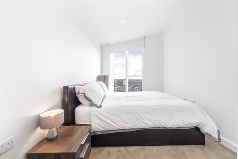 2 bedroom apartment for sale, Sky Gardens, 155 Wandsworth Road SW8