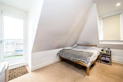 1 bedroom apartment for sale, Streatham High Road, London SW16