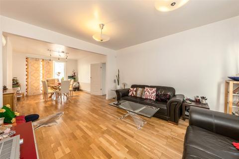 3 bedroom semi-detached house for sale, Culverhouse Gardens, Streatham SW16