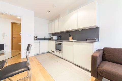 1 bedroom apartment to rent, Times Square, London E1