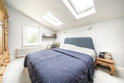 4 bedroom semi-detached house for sale, Thornlaw Road, West Norwood SE27