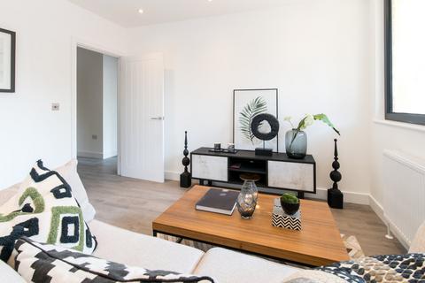 1 bedroom flat for sale, Weybrook House, Godalming GU7