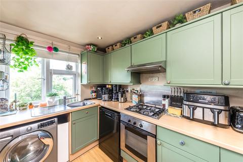 2 bedroom apartment for sale, Ullathorne Road, London SW16