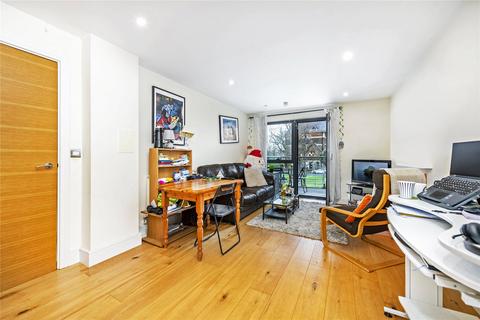 2 bedroom apartment for sale, Jupiter House, London E16