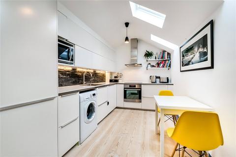 2 bedroom apartment for sale, Dafforne Road, London SW17