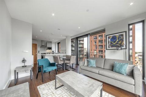 3 bedroom flat for sale, Leamouth Road, London E14