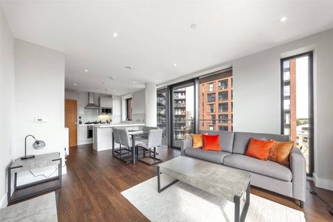 3 bedroom apartment for sale, Handlebury House, Orchard Wharf E14