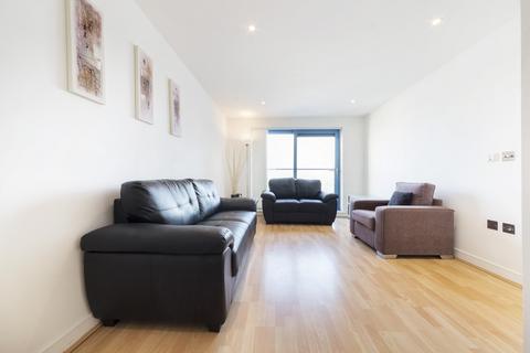 2 bedroom apartment to rent, Westgate Apartments, London E16