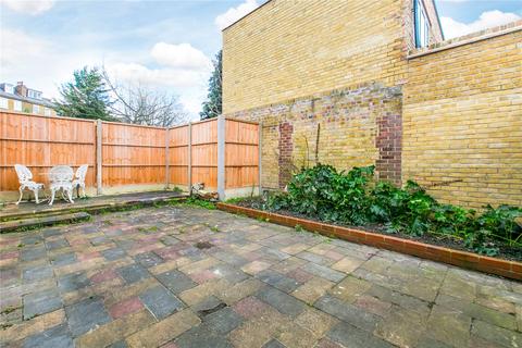 3 bedroom maisonette for sale, Shoot Up Hill, London NW2