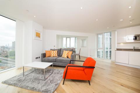 3 bedroom apartment to rent, Sky View Tower, Stratford E15