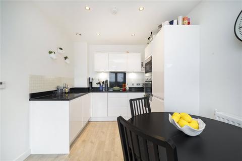 2 bedroom apartment for sale, Cricklewood Lane, London NW2