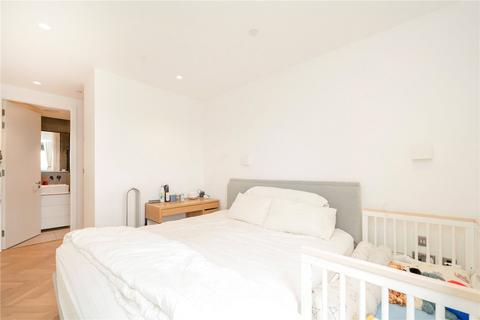 3 bedroom apartment to rent, Oberman Road, London NW10