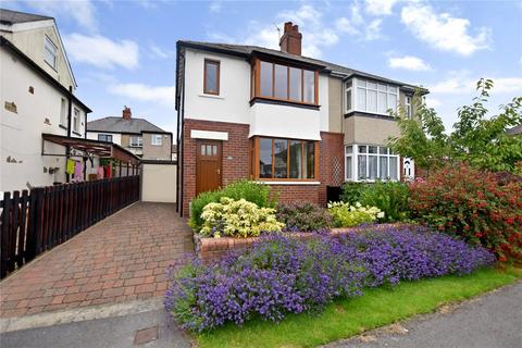 3 bedroom semi-detached house for sale, Barfield Avenue, Yeadon, Leeds, West Yorkshire