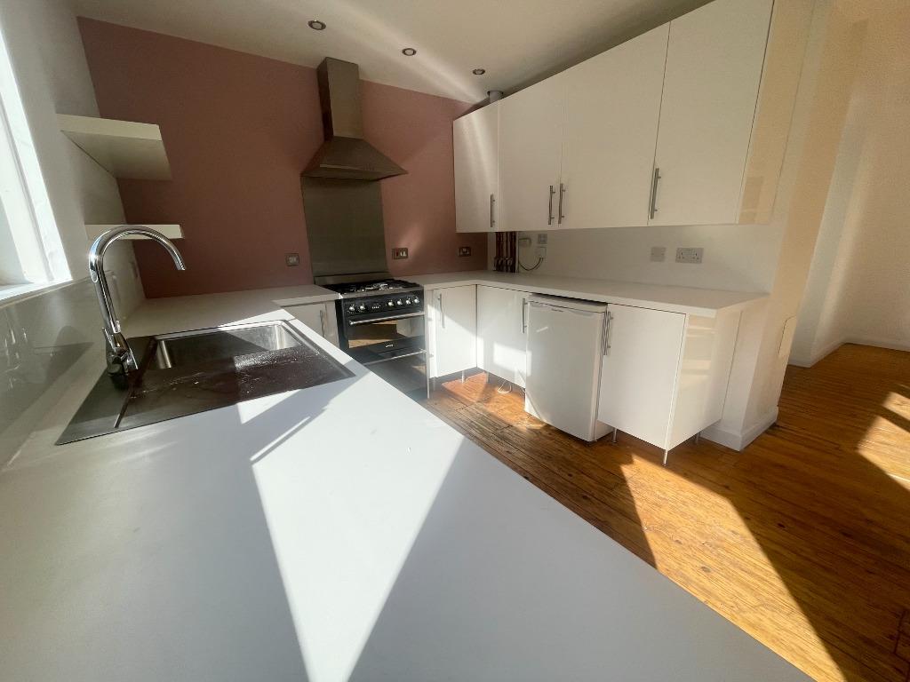 House in Edinburgh - View 5