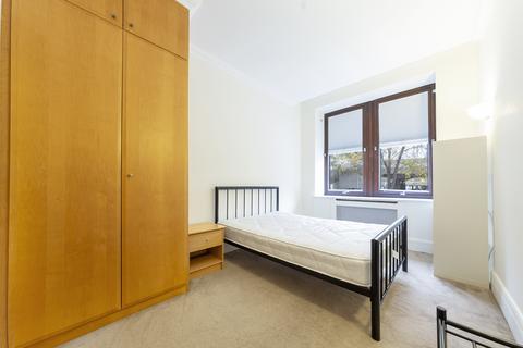 2 bedroom apartment to rent, Whitehouse Apartments, London SE1