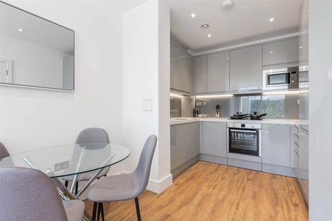 1 bedroom apartment to rent, Westgate House, London W5