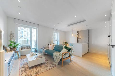 1 bedroom apartment for sale, Parkside Apartments, London W12