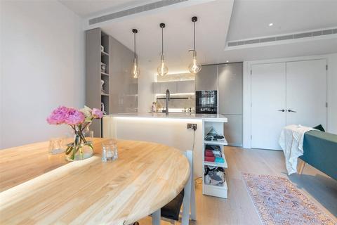 1 bedroom apartment for sale, Parkside Apartments, London W12