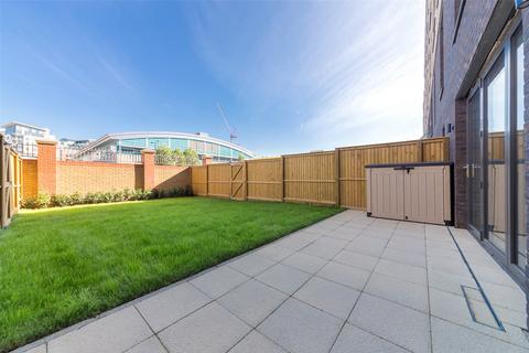 3 bedroom apartment for sale, Lassen House, Colindale NW9