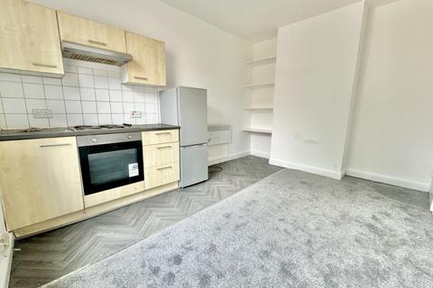 1 bedroom flat to rent, Harlech Street, Leeds, West Yorkshire