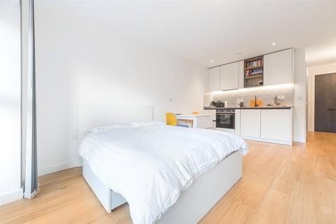 Studio for sale, Fairbank House, London NW9