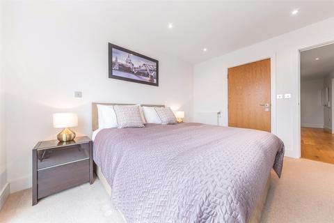 2 bedroom apartment for sale, Elstree Apartments, Colindale NW9