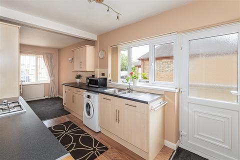 24 Blenheim Drive, Goole, DN14 6LP