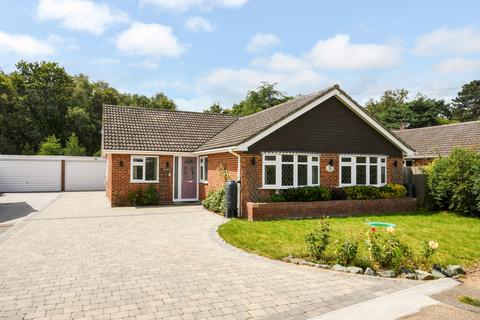 4 bedroom detached bungalow for sale, Birches Walk, Galleywood