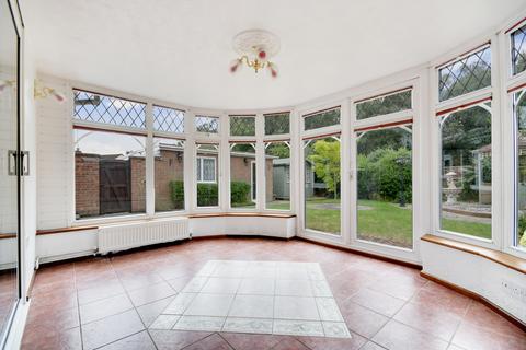 4 bedroom detached bungalow for sale, Birches Walk, Galleywood