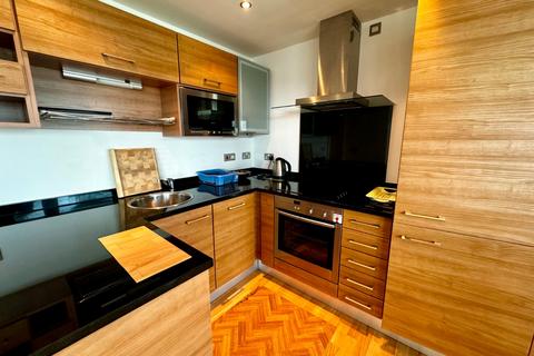 2 bedroom flat to rent, Chadwick Street, Hunslet, Leeds, West Yorkshire, LS10