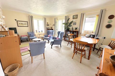 2 bedroom retirement property to rent, Brookfield Road, Bexhill-on-Sea, TN40