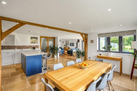1 The Green, Dinton, Salisbury, SP3 5EA