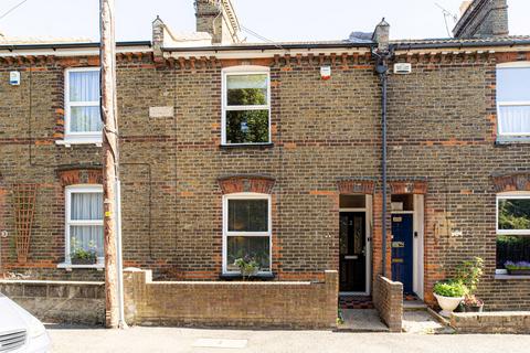 2 bedroom terraced house for sale, Station Road, Faversham, ME13