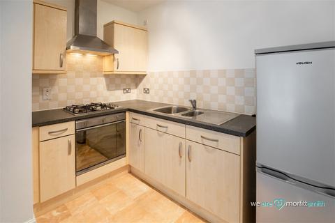 2 bedroom apartment to rent, Wordsworth Court, Herries Road