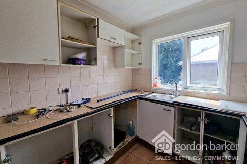 2 bedroom flat for sale, Vicarage Road, Bournemouth BH9