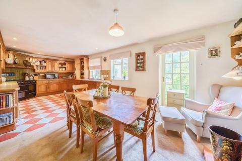 4 bedroom semi-detached house for sale, Broadway Lane, South Cerney, Cirencester, Gloucestershire, GL7