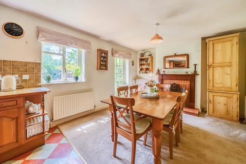 4 bedroom semi-detached house for sale, Broadway Lane, South Cerney, Cirencester, Gloucestershire, GL7