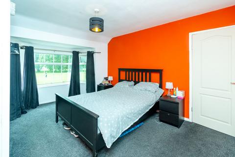 567 Winwick Road, Warrington, WA2 8QE