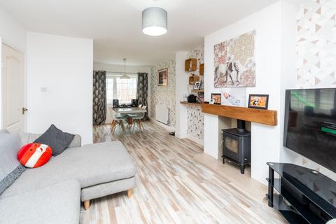 567 Winwick Road, Warrington, WA2 8QE