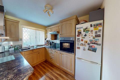 3 bedroom terraced house for sale, Waterpump Court, Thorplands, Northampton NN3 8UR