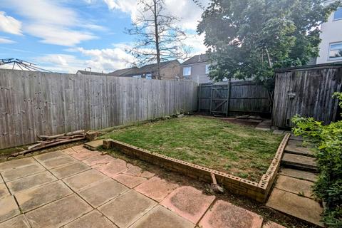 3 bedroom terraced house for sale, Waterpump Court, Thorplands, Northampton NN3 8UR