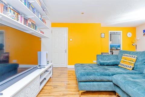 2 bedroom flat for sale, Westbury Road, Walthamstow, London, E17