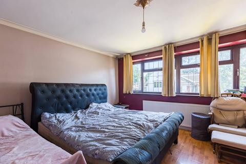 2 bedroom end of terrace house for sale, Katherine Road, Forest Gate, London, E7