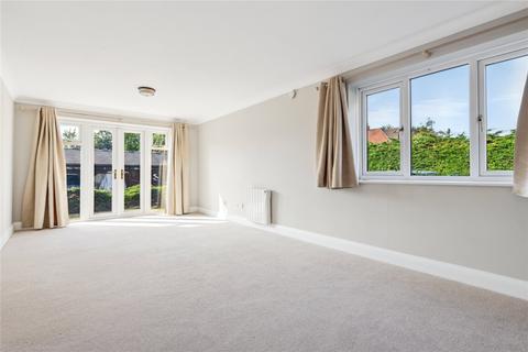 2 bedroom flat to rent, Imperial Court, Henley-On-Thames RG9