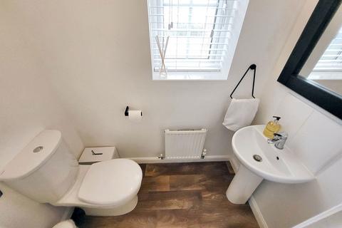 44 Bedeswell Close, Hebburn, NE31 2GB